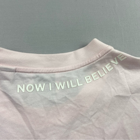 Burberry Oversized Pink T Shirt Size Adult Extra Small XS Unicorn Unisex London - Picture 8 of 9